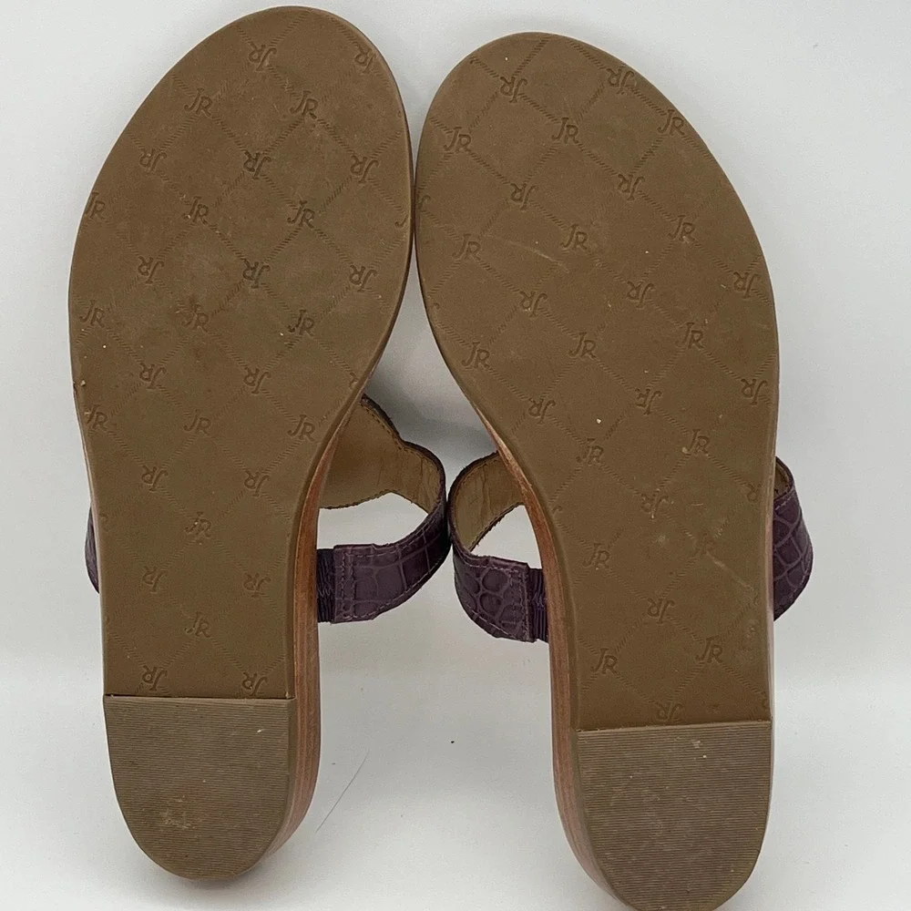 Jack Rogers Sandals Thong Wedge Purple Leather Gold Medallion Womens Size‎ 7M